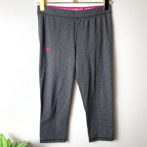 Under Armour Gray/Pink Capri Leggings - Sz S